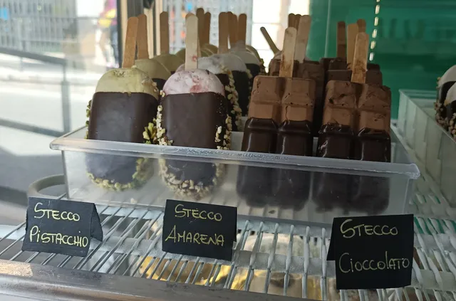 Gelateria "Valentina"