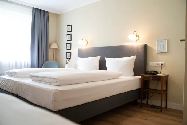 Hotel Altmünchen by Blattl