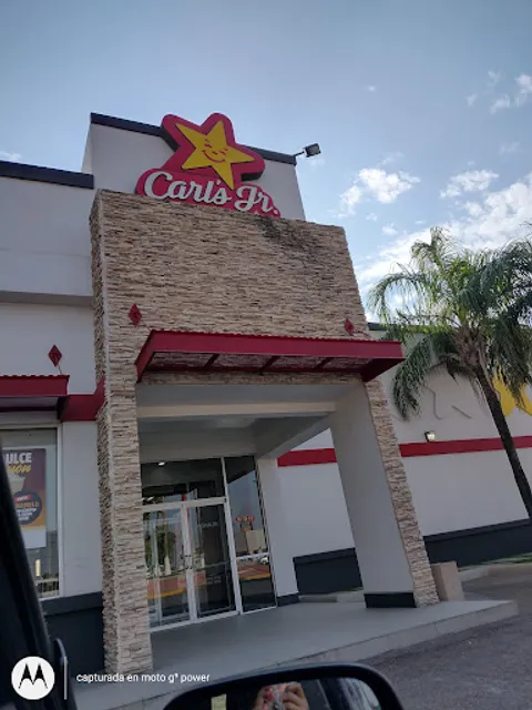 Carl's Jr.