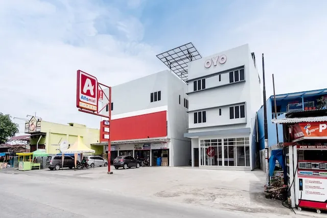 Super OYO 360 Mangaan Residence