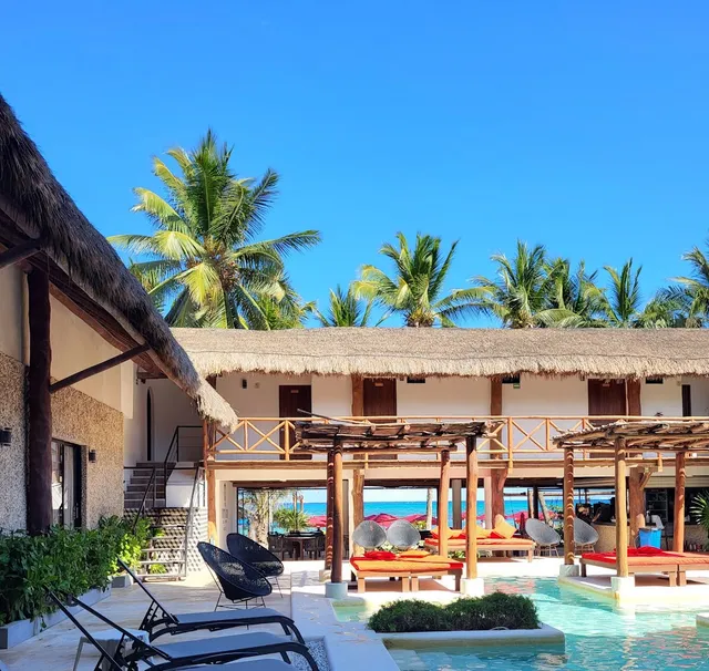 Areia Beach Front Hotel