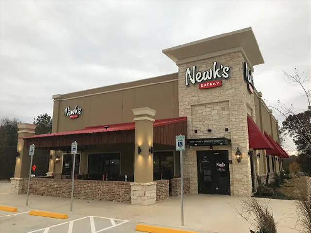 Newk's Eatery