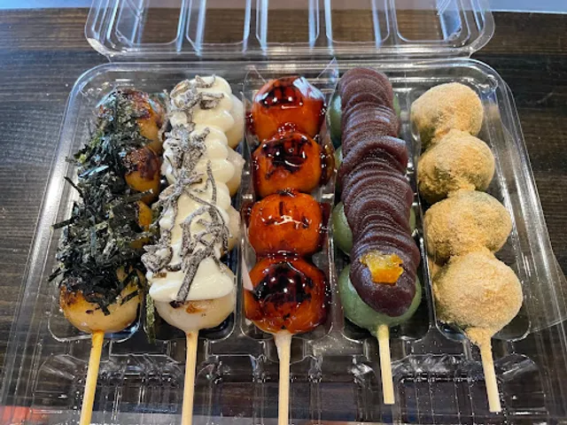 KIWAMI (甘味茶屋 極)