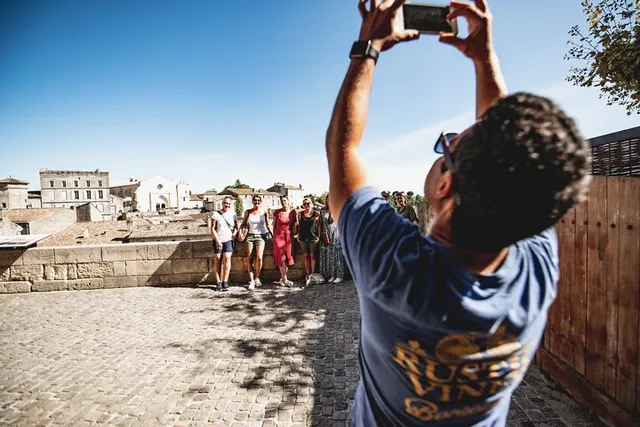 RUSTIC VINES - 33000