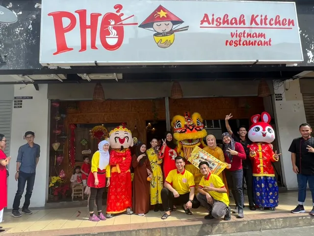 Aishah Kitchen Vietnam Restaurant