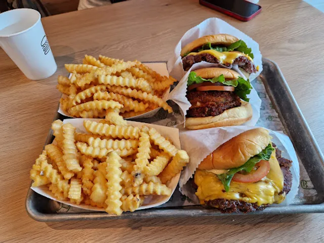 Shake Shack Beverly Hills