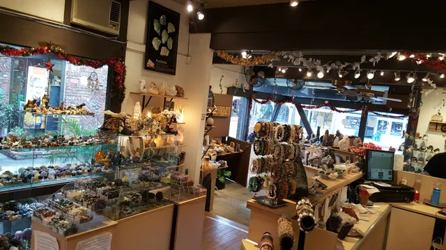 EARTH STONES INTERNATIONAL