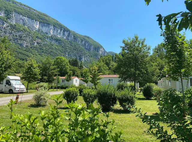 Camping Les Peupliers du Lac - Onlycamp