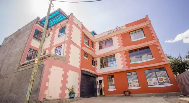 Airport Gateview Hotel