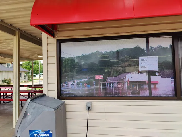 Jolly Cone on the Current