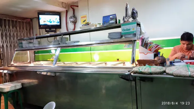 Lss Fastfood - Home of the Original Pancit Puti