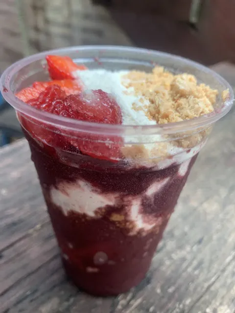 Maria’s açaí delivery
