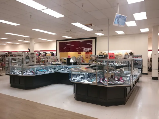 T.J. Maxx & HomeGoods