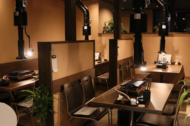 鉄板焼き鳥 権四郎（ごんしろう）