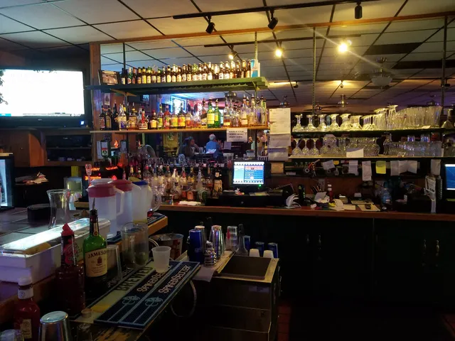 Oslo's Spirits and Grill