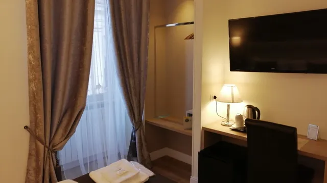 Vatican Comfort Suites