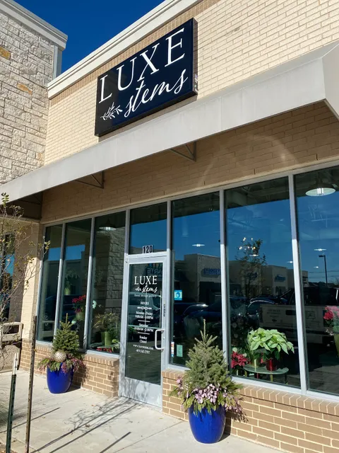 Luxe Stems Floral Design Gallery