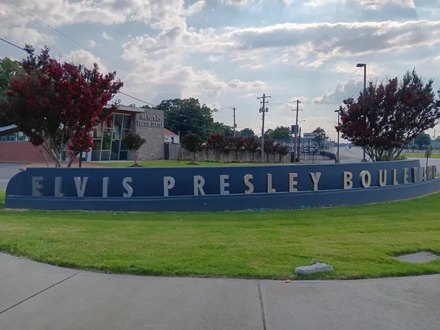 Memphis Visitor Center