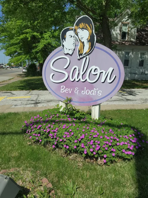 Bev & Jodi's Salon