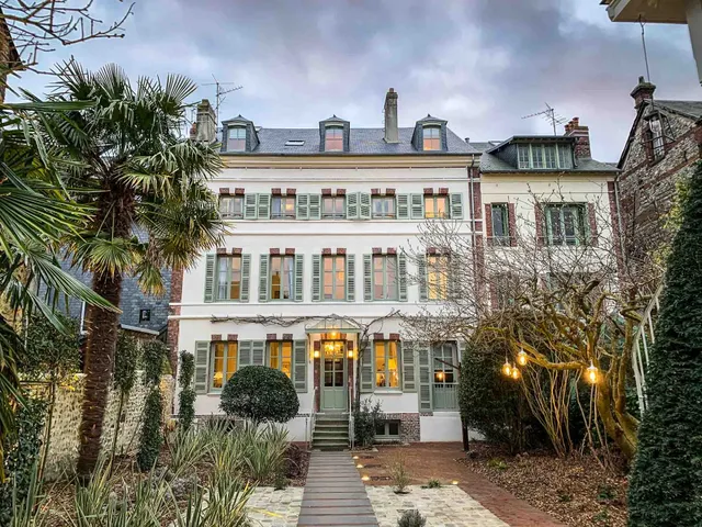 La Petite Folie Honfleur