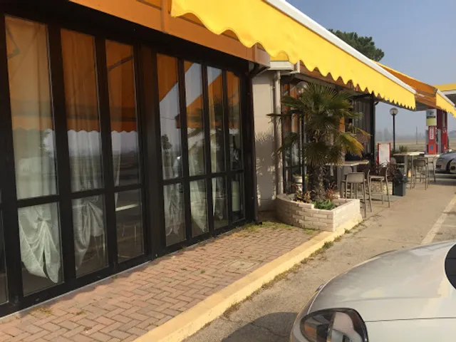 Bar, Tavola Calda, “Ti Porto Al Mare”