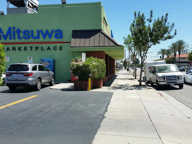 Mitsuwa Marketplace - San Gabriel
