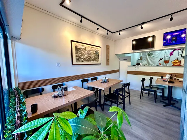 JinWei Kitchen | Vancouver Restaurant