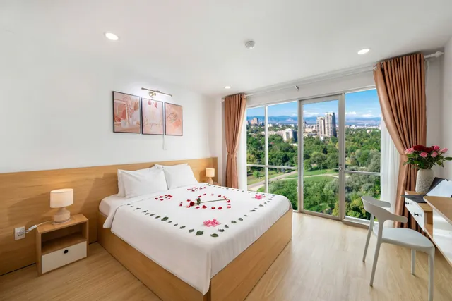 Khách sạn BIG Hotel Trung Sơn