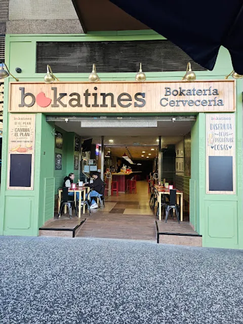 Bokatines cervecería bocateria