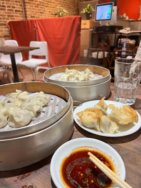 P23 Dumplings-Outremont