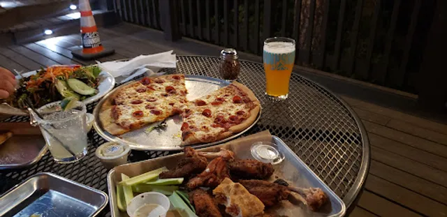 Downshift Brewing Company - Riverside