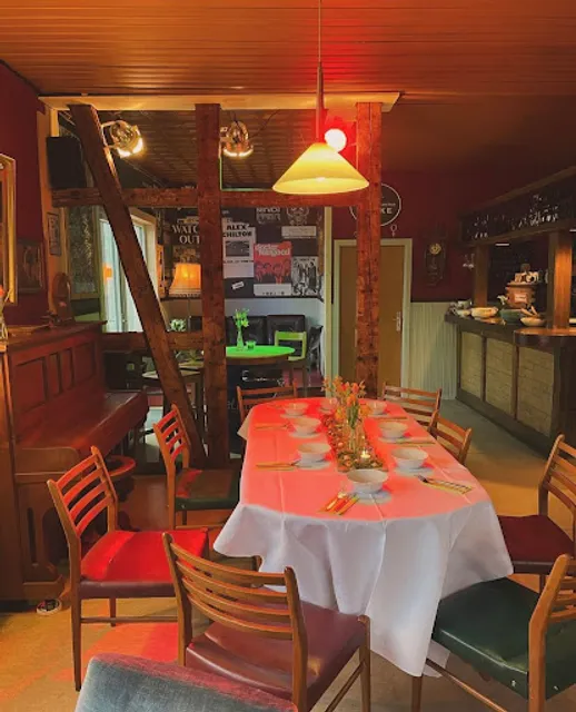 Kneipe zum Bahnhof 40