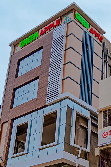 Hotel Green Apple