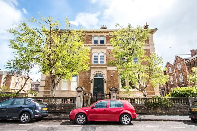 Your Stay Bristol Beaufort House Apartments