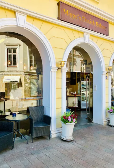 Migge's Danish Bakery