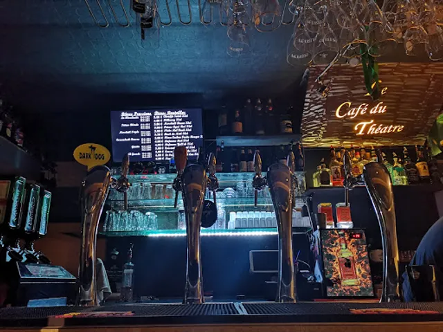 Le Café du Théâtre (CT)