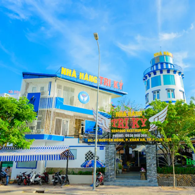 Nhà Hàng Tri Kỷ | Nhà Hàng Hải Sản Tri Kỷ