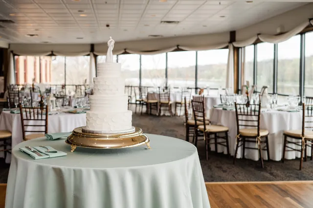 Mad Batter Bakery and Confections