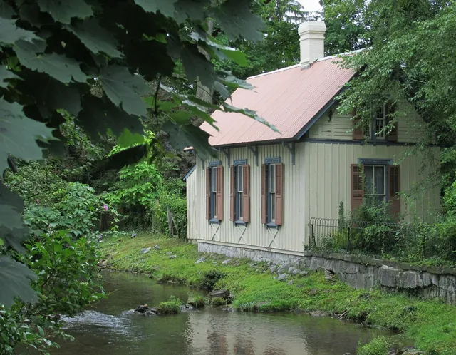 McLean House Bed & Breakfast