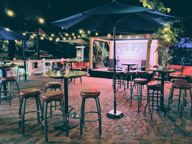 Hank's Hair of the Dog Saloon