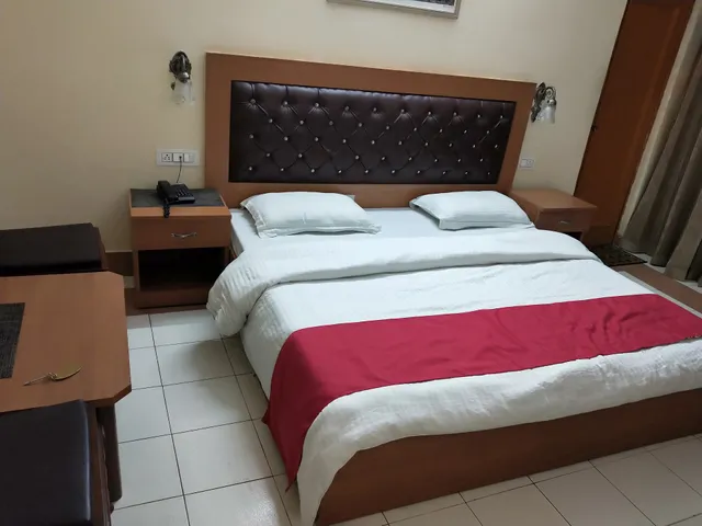 OYO 8676 Atithi Chamunda