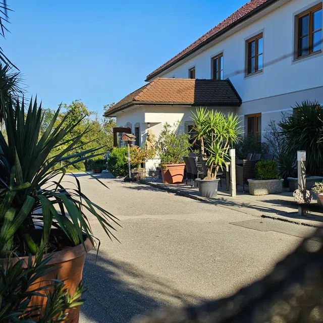 Pihringer's Moststub'n & Ferienwohnungen