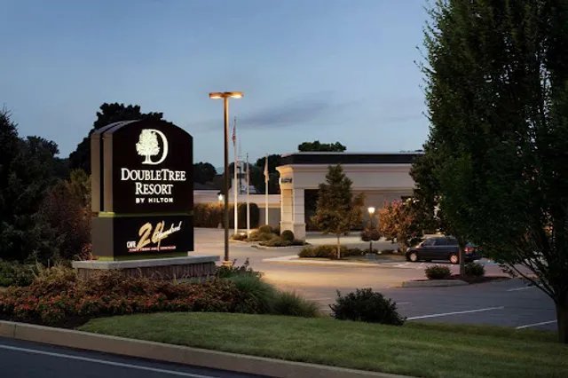 DoubleTree Resort by Hilton Hotel Lancaster