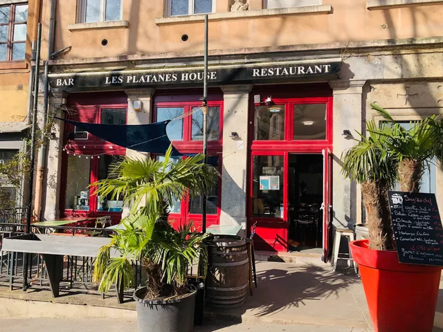 Bistrot les platanes // changement de propriétaire