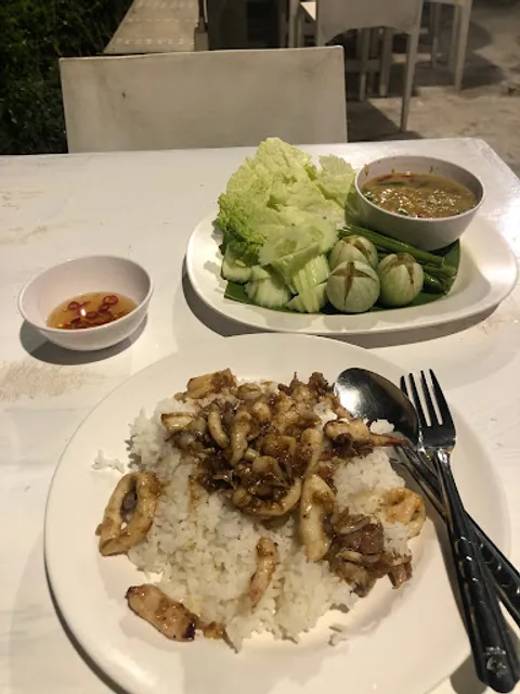 ร้านอาหาร บัวขาว Bua Khao Restaurant