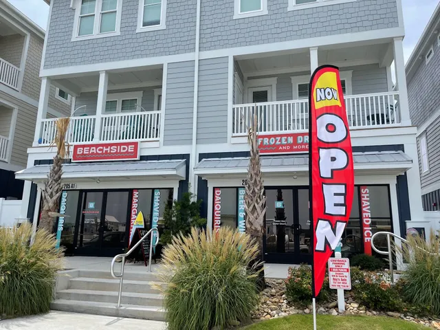 Beachside Frozen Cocktails & More