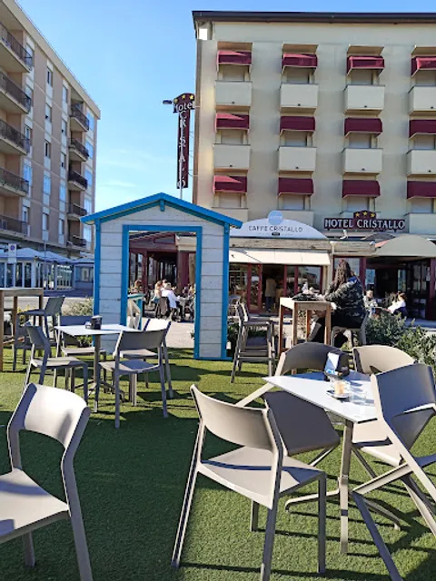 Caffè Cristallo - Gelateria Pasticceria by Cavazzoni