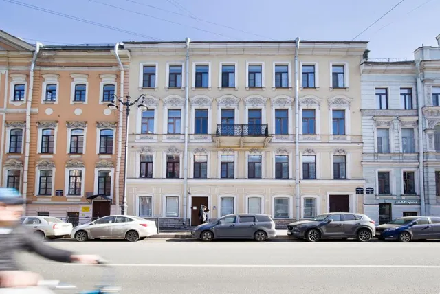 Hotel Wow on Millionnaya