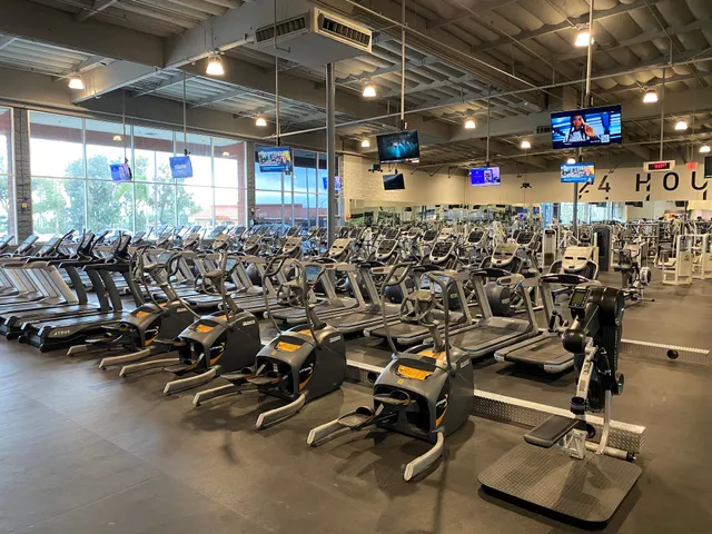 24 Hour Fitness