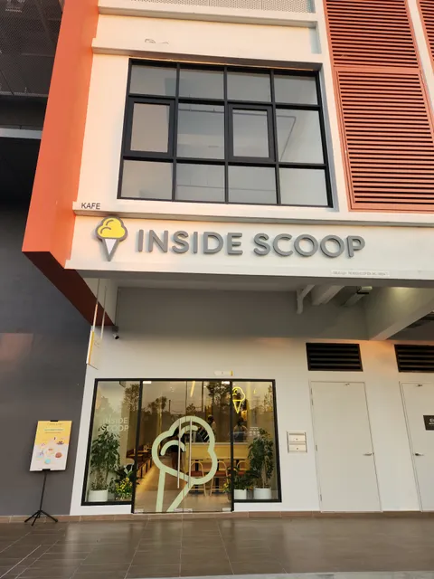 Inside Scoop Quayside